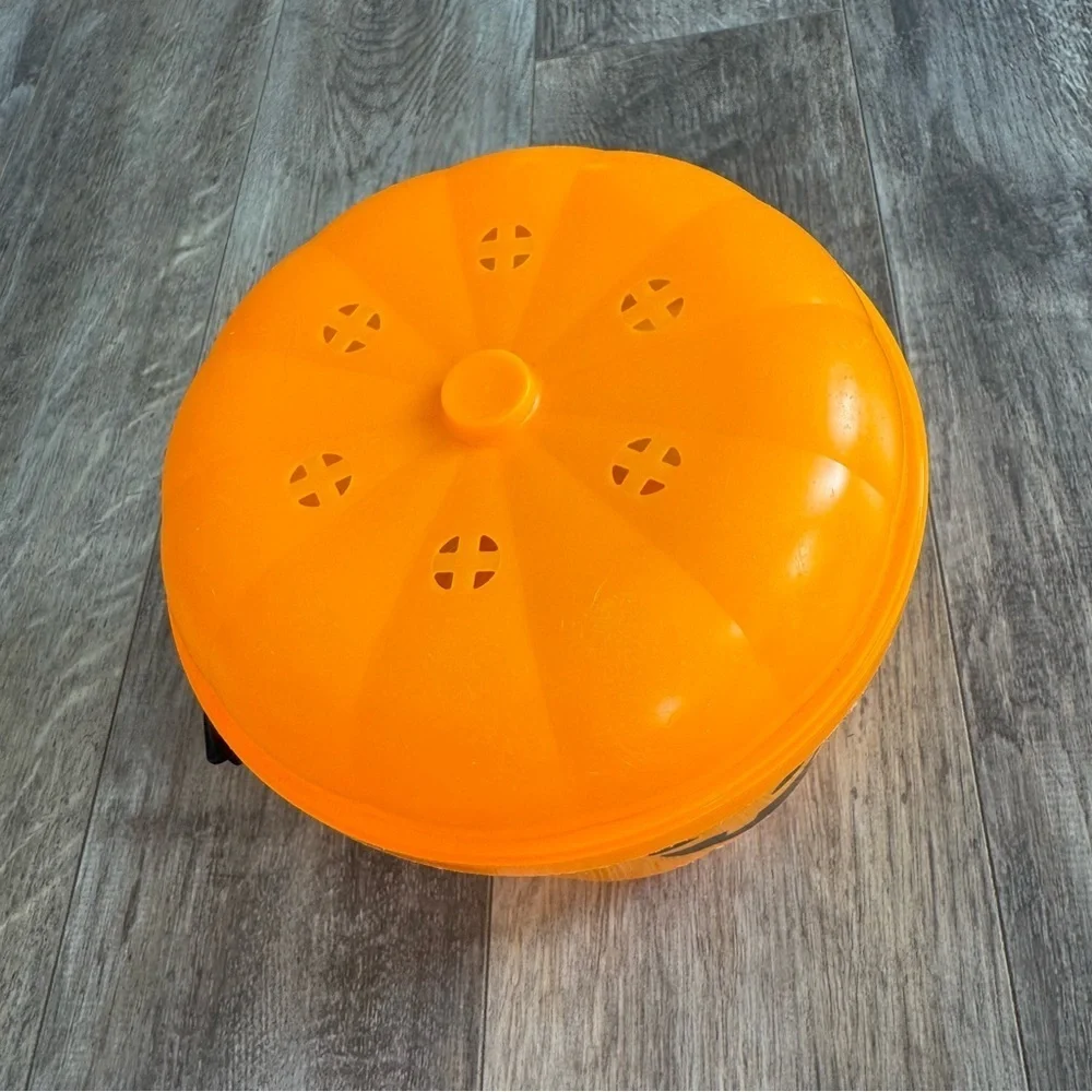 Vintage! McDonald’s jack-o’-lantern Pumpkin Halloween Candy Bucket
